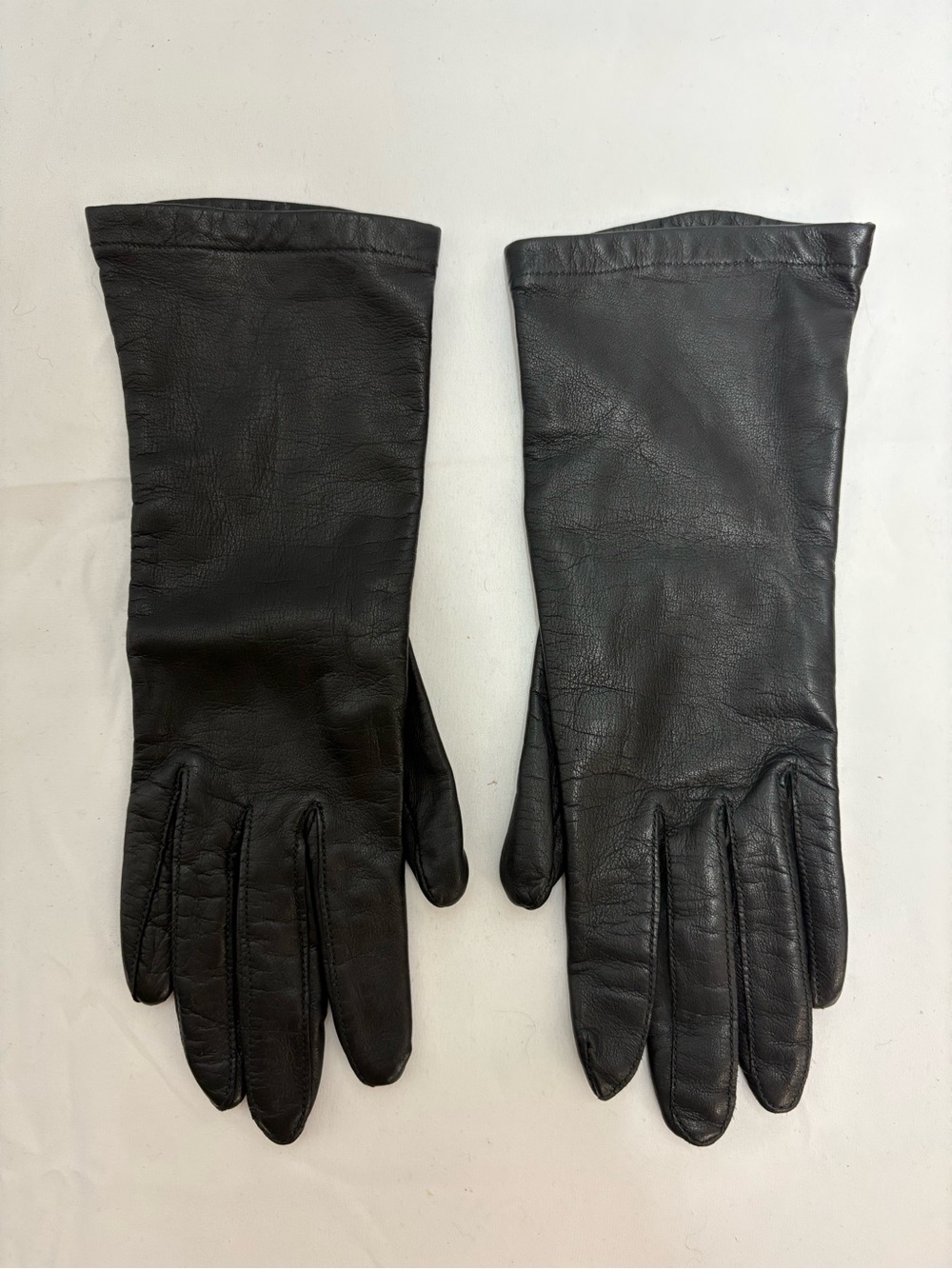 Vintage Mid-Century Black Glace Leather Gloves Silk Lined 6.5